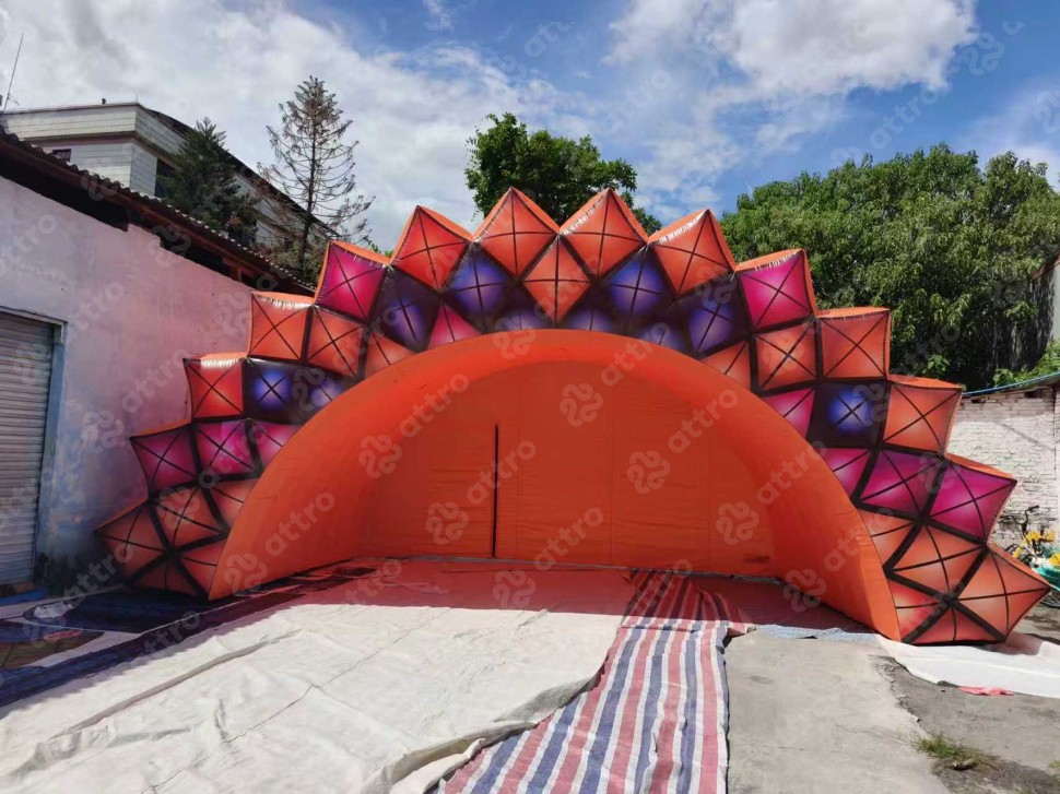 Надувная сцена с подсветкой 8,9*3,8*4,5 м