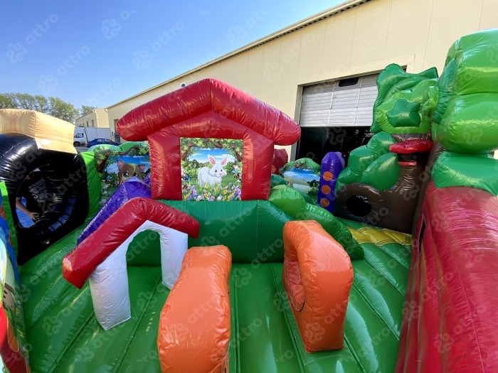 Надувной батут "Лесной дворик" 5,5*5,3*3,5 м