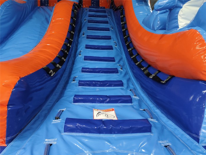 Надувной аквапарк "Пираты на волнах" 13*7*7,7 м 