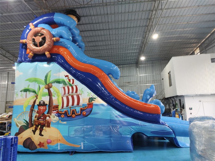 Надувной аквапарк "Пираты на волнах" 13*7*7,7 м 