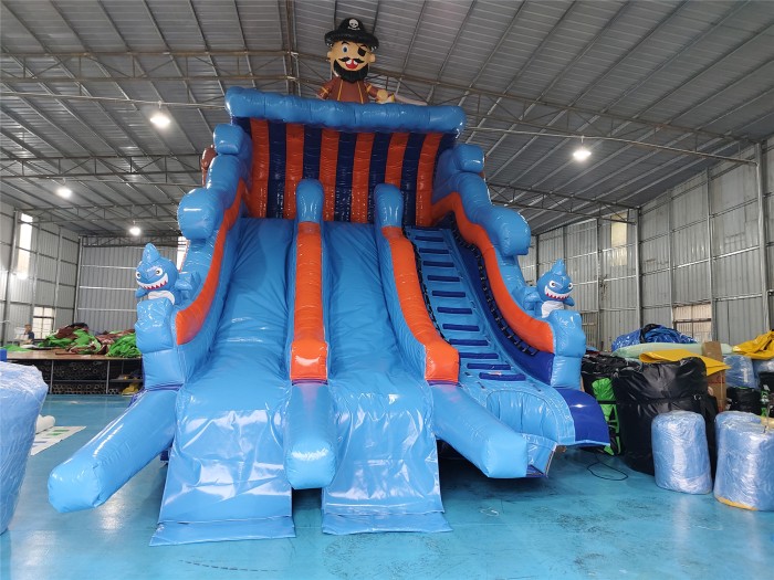 Надувной аквапарк "Пираты на волнах" 13*7*7,7 м 