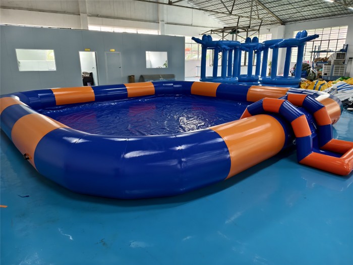 Надувной аквапарк "Пираты на волнах" 13*7*7,7 м 