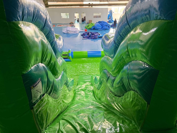 Надувной аквапарк "Амазонка" 13*7*7 м 