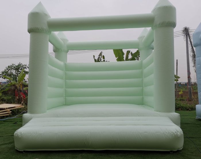 Надувной свадебный батут