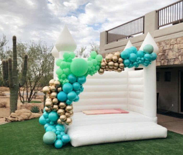 Надувной свадебный батут