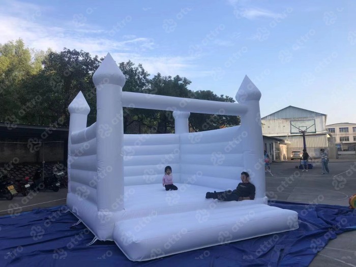 Надувной свадебный батут