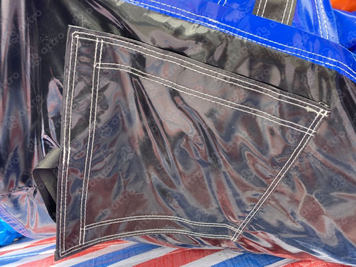 Надувной батут "Игры с Миньонами под крышей" 12*6*7 м