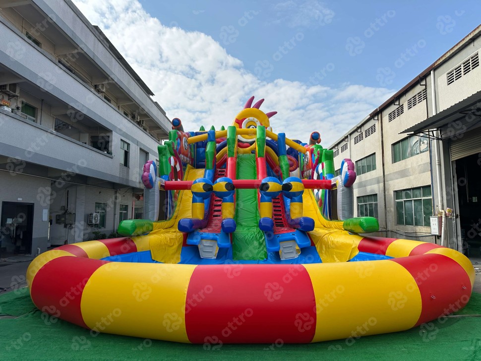 Надувной аквапарк 