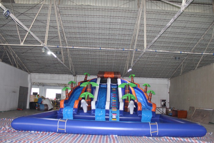 Надувной аквапарк «Дом у моря» 11*9*4,5 м