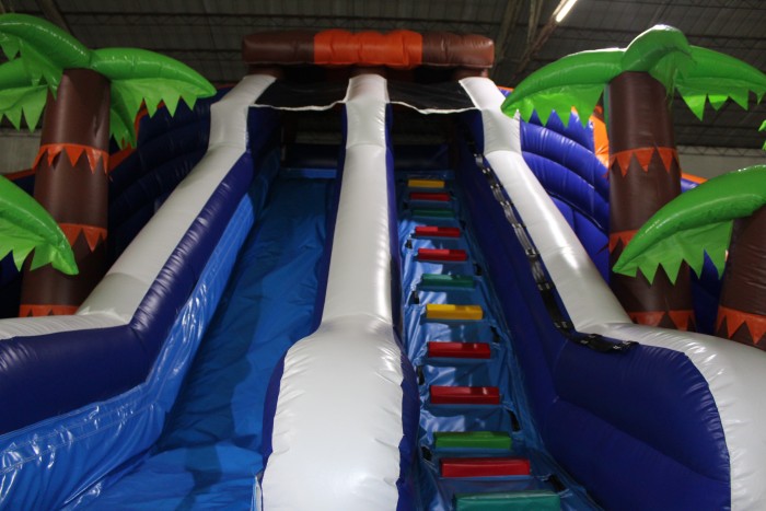 Надувной аквапарк «Дом у моря» 11*9*4,5 м