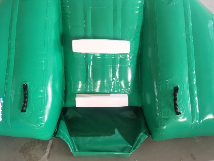 Надувная игра "Битва на воде" 6,8*2*1 м