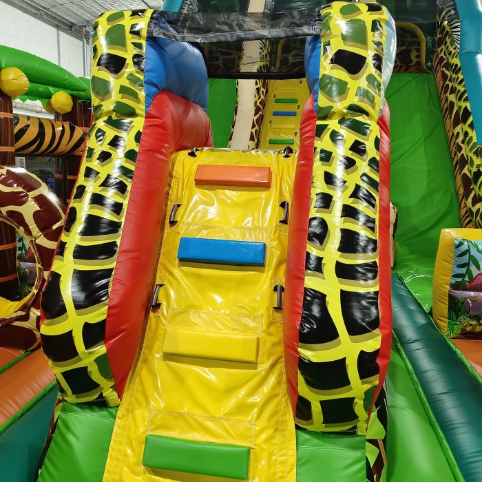 Надувной батут "Сафари" 14*7*6,6 м