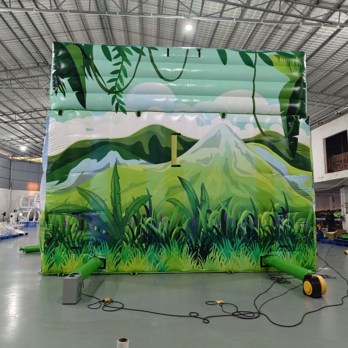 Надувной батут "Сафари" 14*7*6,6 м