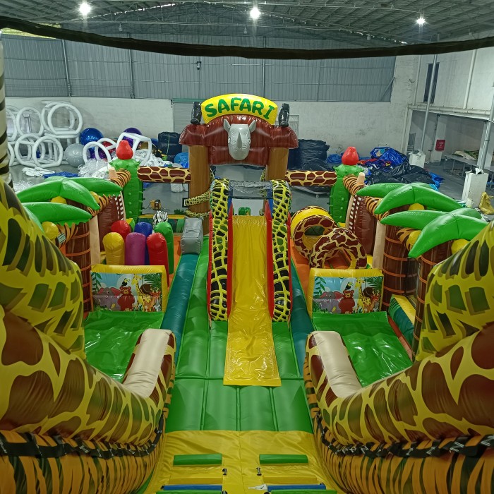 Надувной батут "Сафари" 14*7*6,6 м