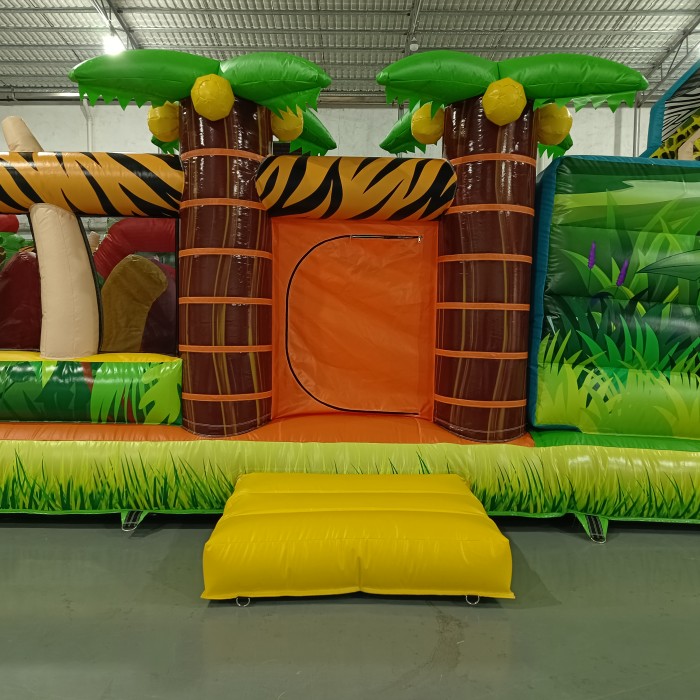 Надувной батут "Сафари" 14*7*6,6 м