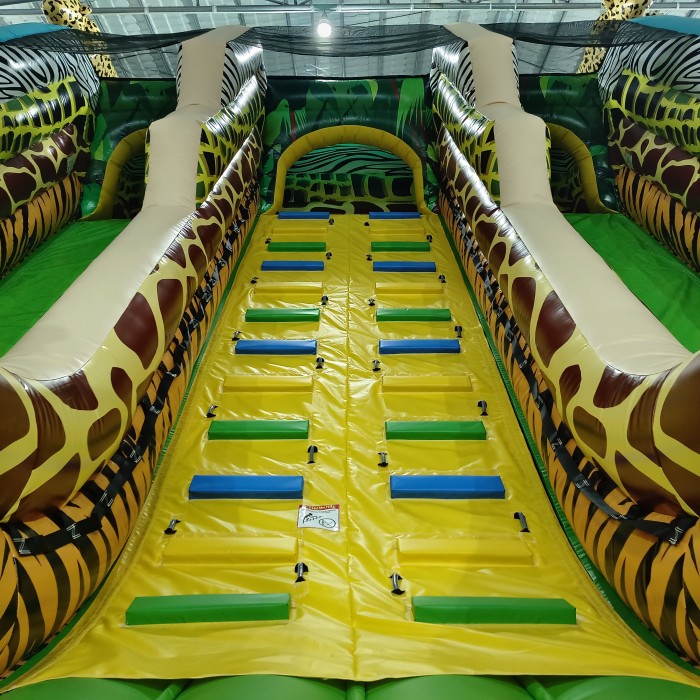 Надувной батут "Сафари" 14*7*6,6 м