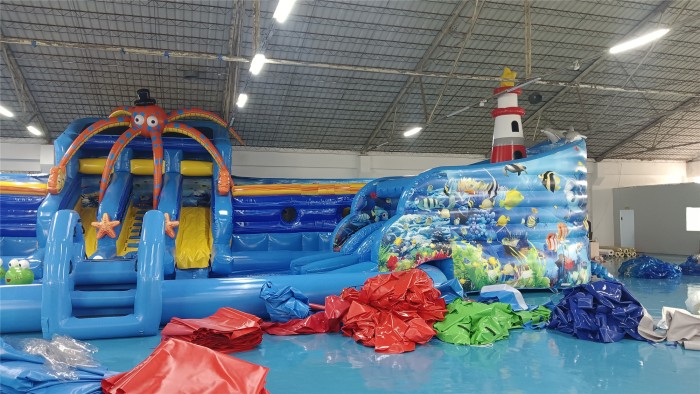 Надувной аквапарк "Маяк" 21,5*11,4*5,7 м