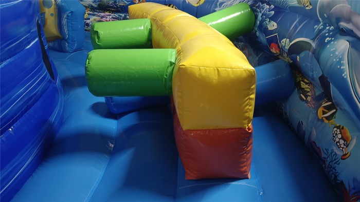 Надувной аквапарк "Маяк" 21,5*11,4*5,7 м