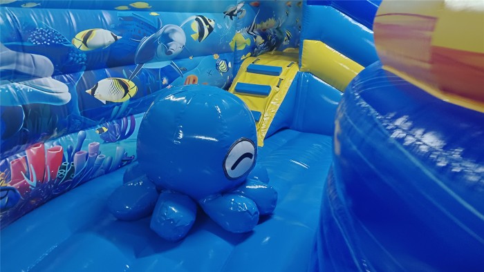 Надувной аквапарк "Маяк" 21,5*11,4*5,7 м