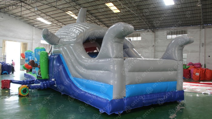 Надувной батут-робот "Акула каракула" 11*5*5 м