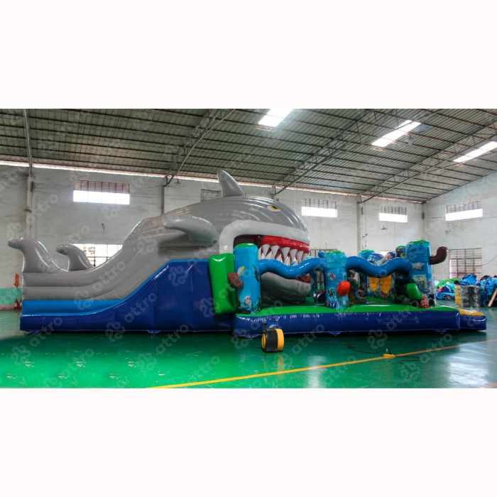 Надувной батут-робот "Акула каракула" 11*5*5 м