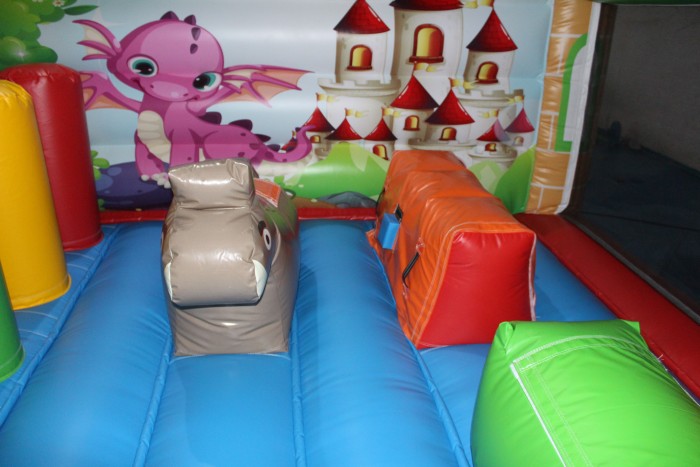 Надувной батут «Замок», размер 5*5*3 метров