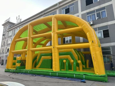 Надувной батутный парк "Лес чудес"  45*15*10 м