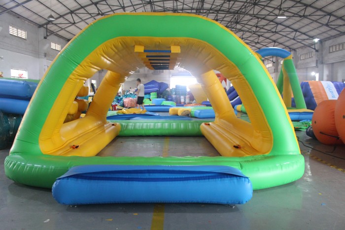 Надувной аквапарк "Спорт парк 80" 38*38 м