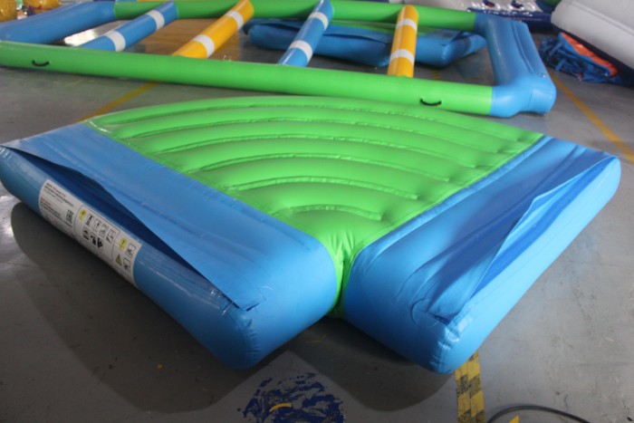 Надувной аквапарк "Спорт парк 80" 38*38 м