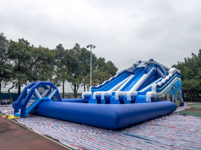 Надувной аквапарк "Трипл Дельфин" 21,5*12*8 м