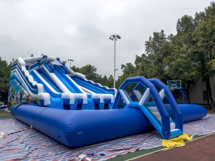 Надувной аквапарк "Трипл Дельфин" 21,5*12*8 м