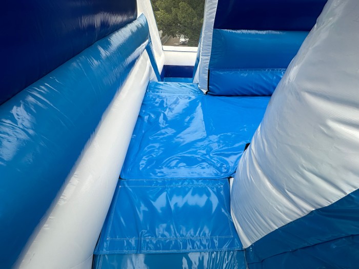 Надувной аквапарк "Трипл Дельфин" 21,5*12*8 м