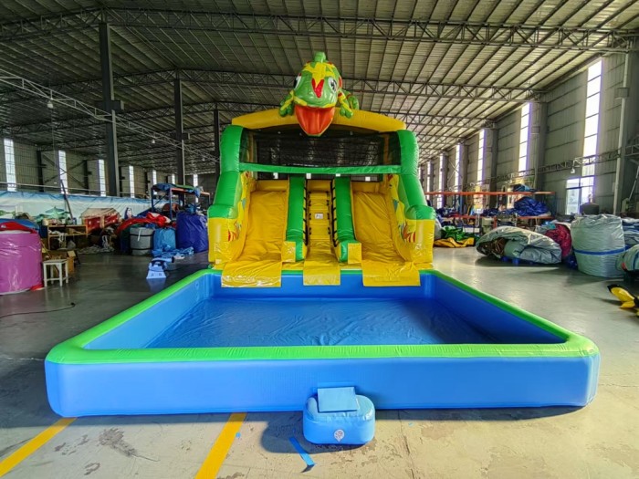 Надувной аквапарк "Хамелеон Леон" 6*4*4,6 м