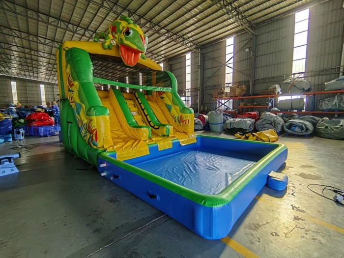 Надувной аквапарк "Хамелеон Леон" 6*4*4,6 м