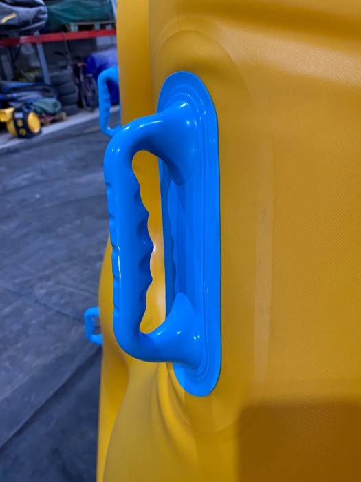 Круг для аквапарка одинарный 48" (закрытый шов)