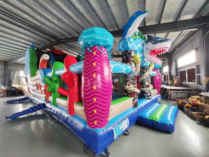 Надувной батут "Океан" 14*7*6,9 м