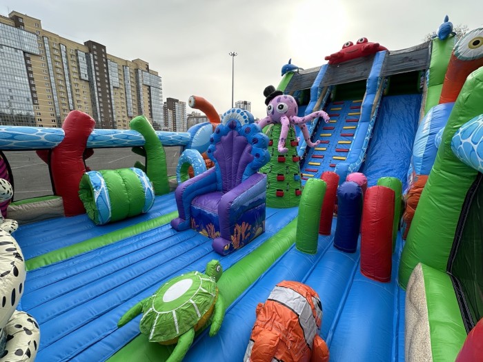 Надувной батут "Океан" 14*7*6,9 м