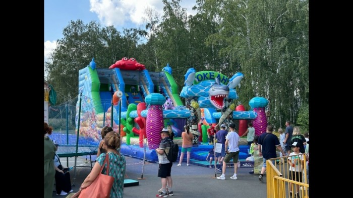 Надувной батут "Океан" 14*7*6,9 м