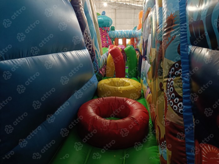 Надувной батут «Океан с иллюминаторами»  16*9,5*7 м