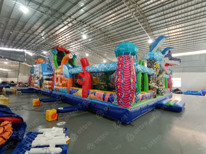 Надувной батут «Океан с иллюминаторами»  16*9,5*7 м