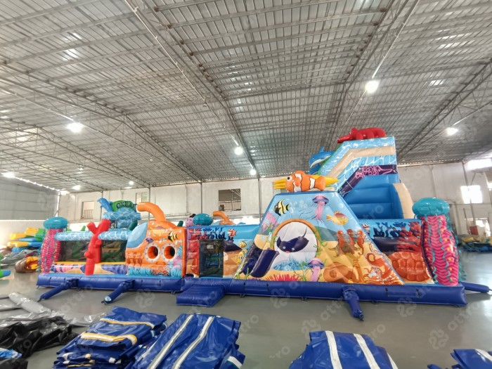 Надувной батут «Океан с иллюминаторами»  16*9,5*7 м