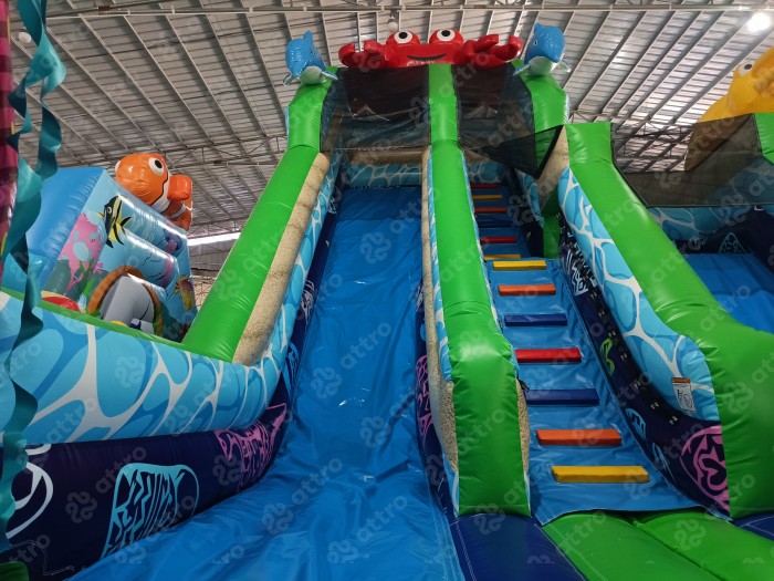 Надувной батут «Океан с иллюминаторами»  16*9,5*7 м