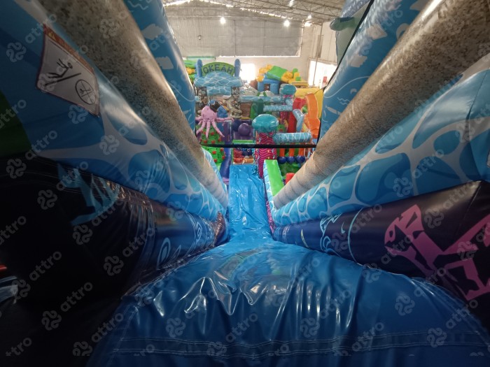 Надувной батут «Океан с иллюминаторами»  16*9,5*7 м