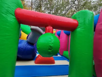 Надувная горка "Морское приключение" 7*6*4,4 м Б/У