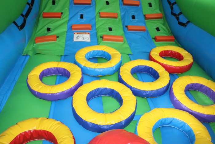 Надувная полоса препятствий "Малая"  13*6,5*4,5 м