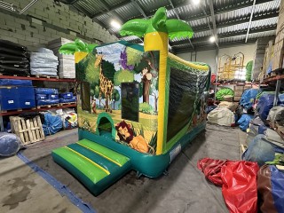 Надувной батут "Рентор джунгли" 5,5*4*4 м