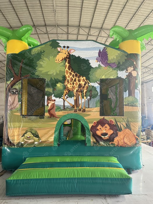 Надувной батут "Рентор джунгли" 5,5*4*4 м
