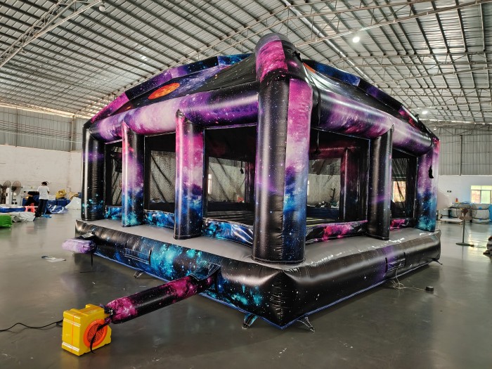 Надувной батут "Галактика" 6,4*6*4,65 м 