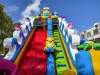 Надувной батут "Миньоны под волной" 12,5*8,5*9,2 м