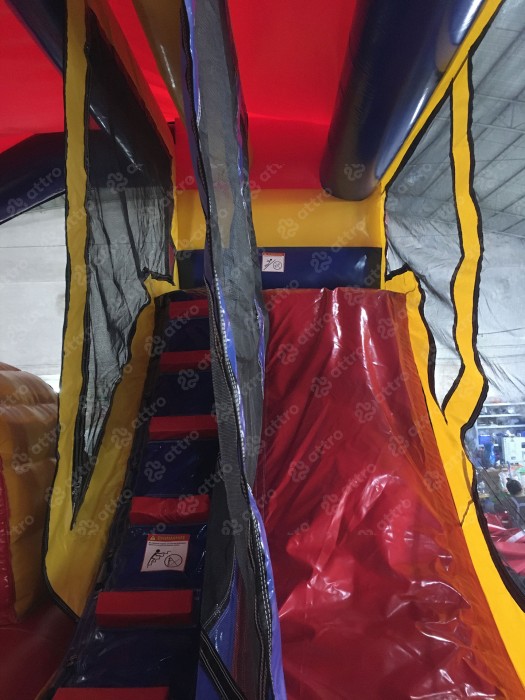 Надувной батут "Рентор авто" 5,5*4*4,4 м